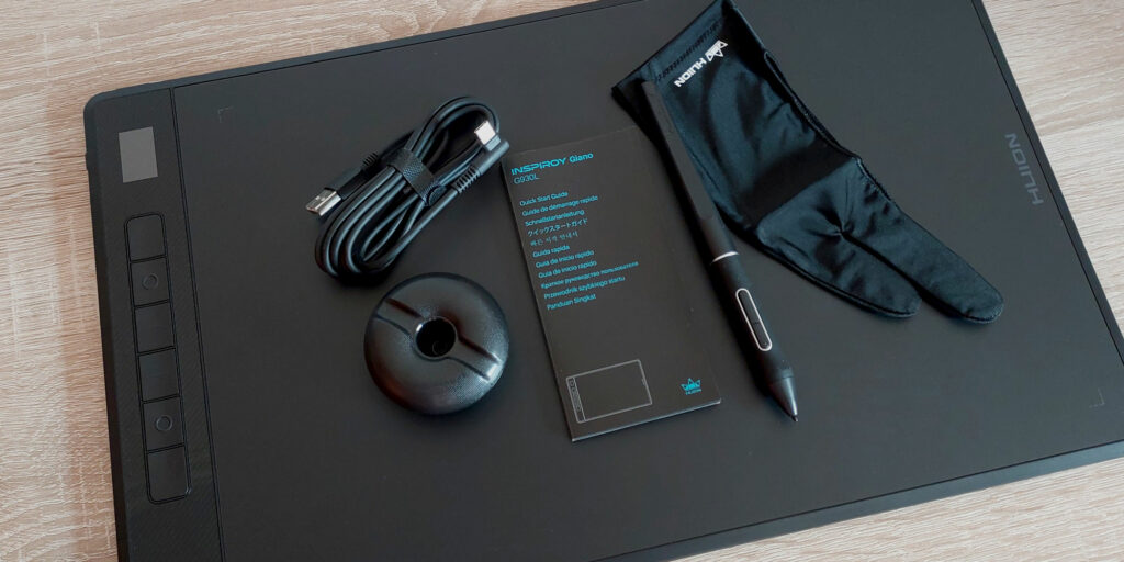 contents of the inspiroy huion giano for review