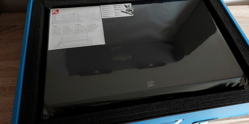 unboxing the artist 22 plus display tablet by don corgi