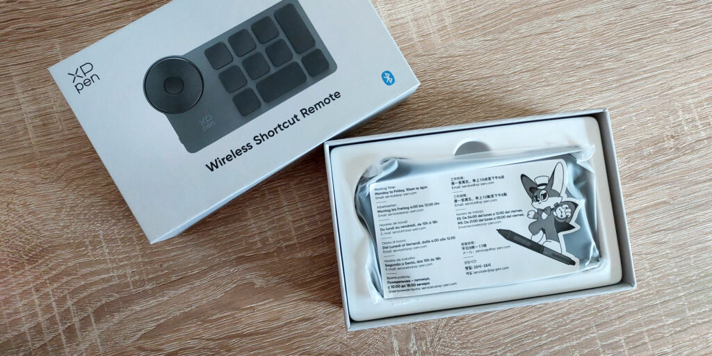 Unboxing The ACK05 Wireless Shortcut Remote, by patricia caldeira at don corgi