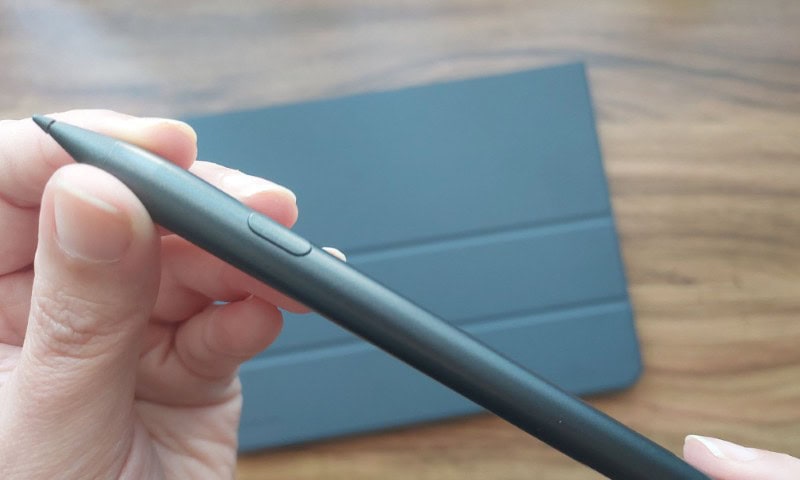 showcase of the h-pencil which features a press key to use for shortcuts.